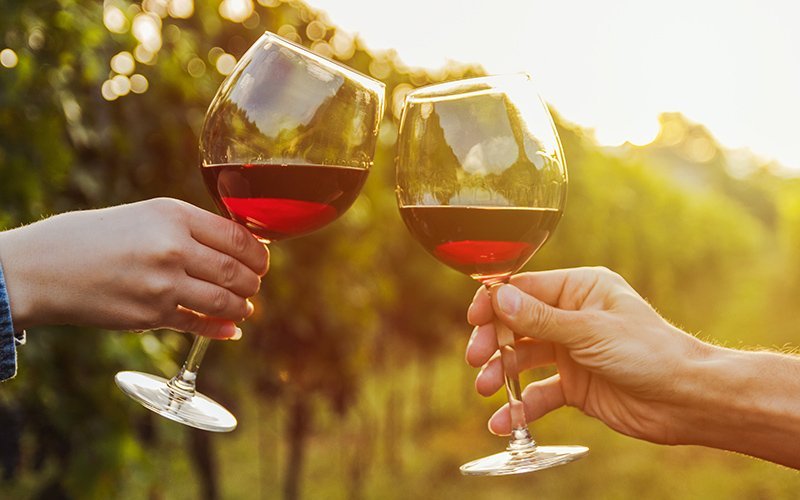 「20バレル」「シングルヴィンヤード」「オーガニック」がLA CAVで高得点を獲得！