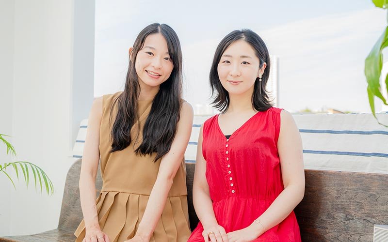 左から花井悠希さん、藤田華子さん。