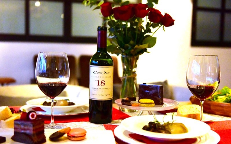 シングルヴィンヤード シリーズで令和流バレンタインを演出