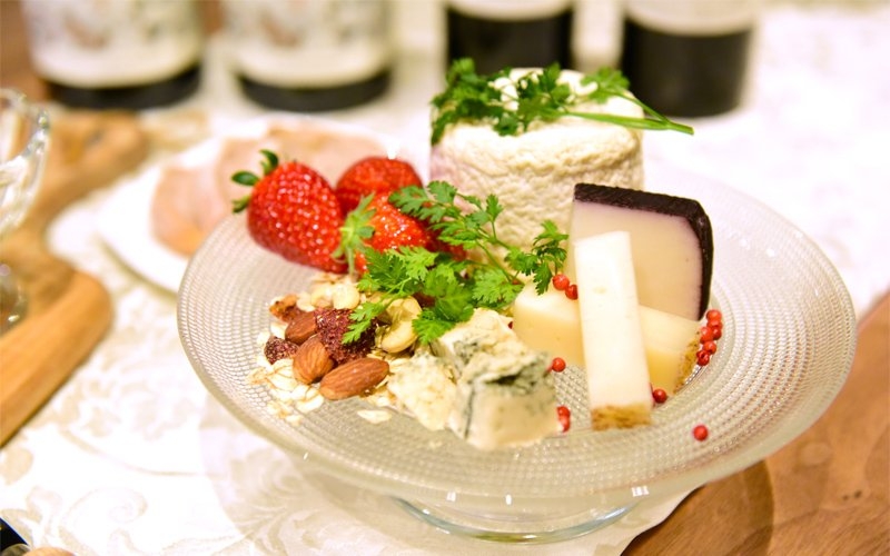 この春、チャレンジしてみたい グリーン・ソサエティ シリーズ ワインとナチュラルチーズのペアリング
